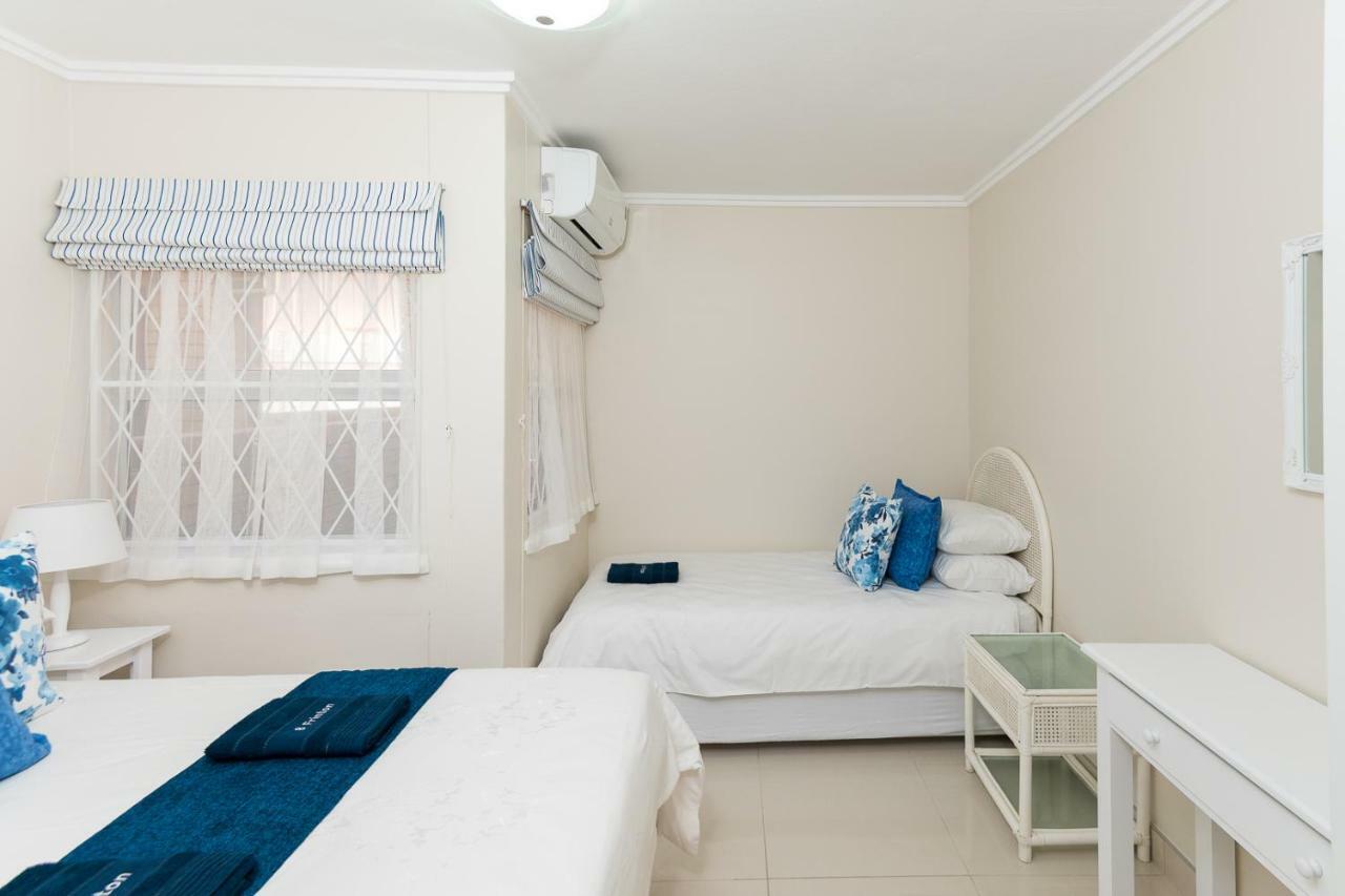 Frinton On Sea 8 Apartment Ballito Exterior photo